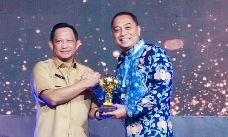 Pemkot Surabaya Sukses Capai UHC