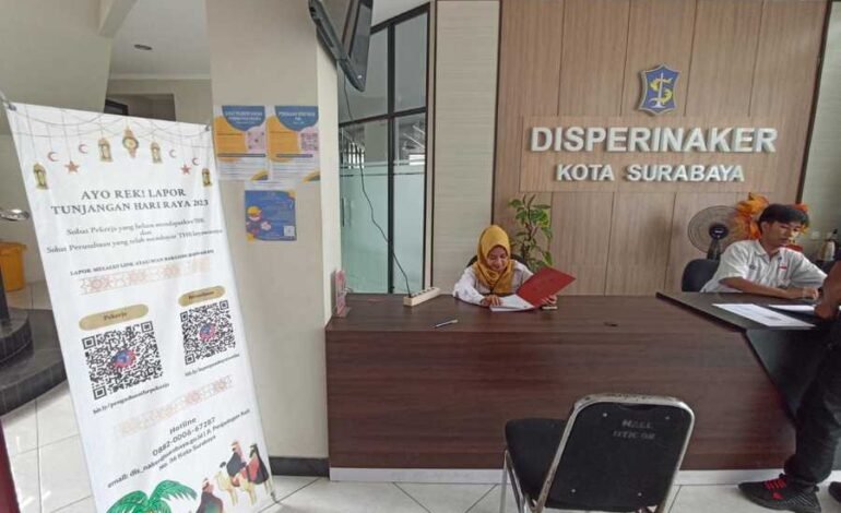 Pemkot Surabaya Siap Kawal THR Kepada Pekerja