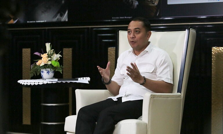 Wali Kota Surabaya Mewakili indonesia Sebagai Pengendalian Pandemi COVID