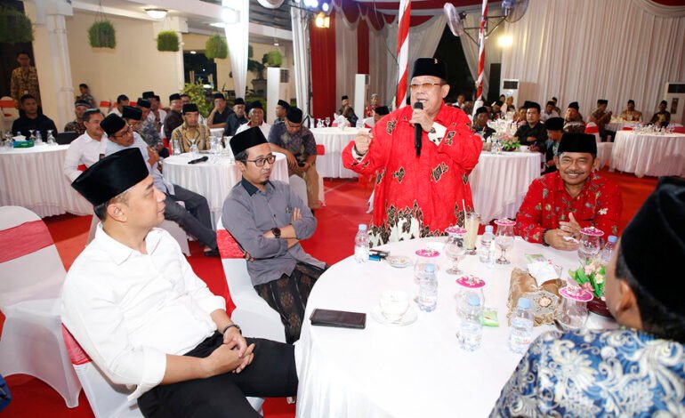 Semarak Hari Jadi Kota Surabaya: Lomba Senam dan Bola Voli Wanita