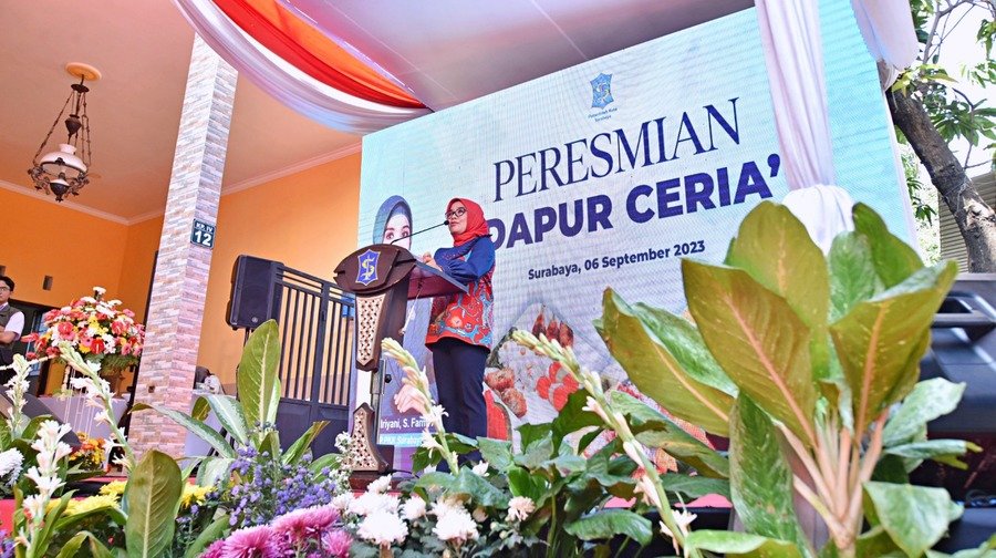 Ketua TP PKK Kota Surabaya Resmikan Dapur Ceria di Kelurahan Dr. Soetomo