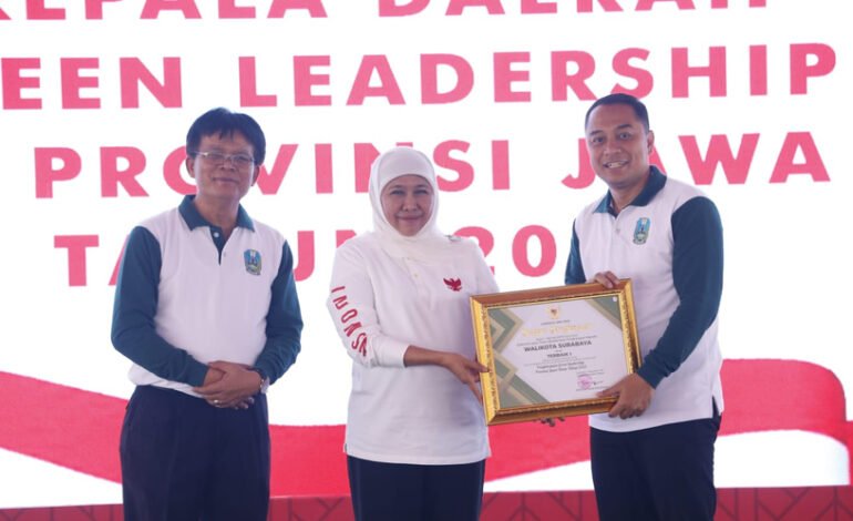 Penghargaan Puncak Peringatan Hari Lingkungan Hidup (HLH)