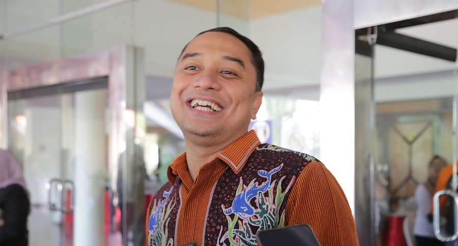 Perjuangan Mengentaskan Kemiskinan: Wali Kota Surabaya Minta Pemisahan Data Regsosek Berdasarkan KTP