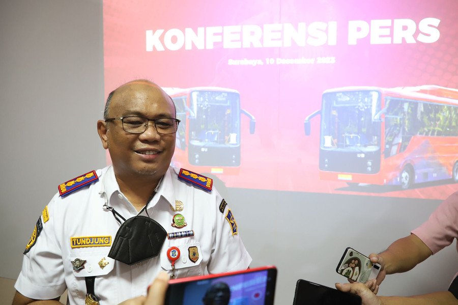 Operasional Shuttle Bus Piala Dunia U-17 Surabaya: Tantangan dan Solusi Dishub Kota Surabaya